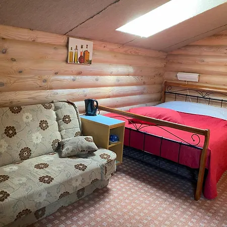 Guest house Kuelalistemaja *