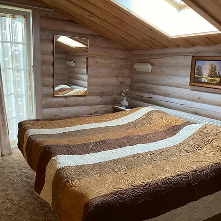 Kuelalistemaja Guest house Vehendi