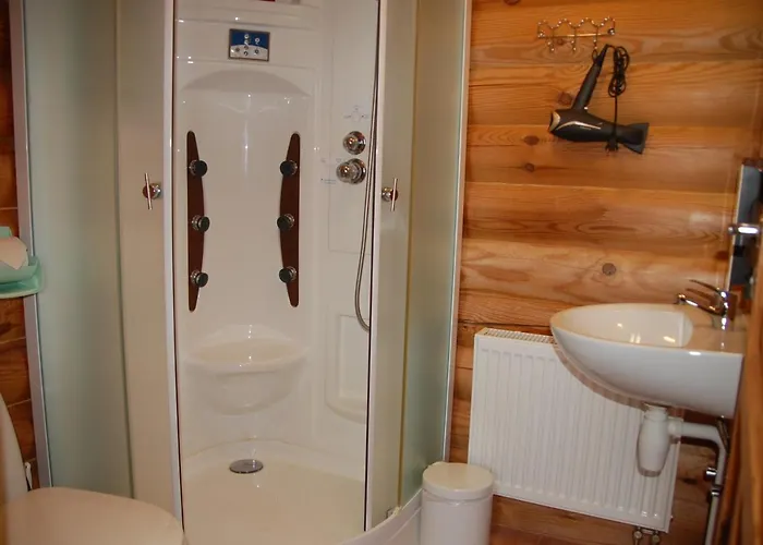 Guest house Kuelalistemaja *